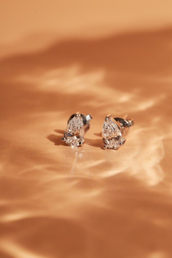 Aletheia Crystal Sterling Silver Earrings. - Ema Jewels